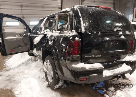 2005 Chevrolet Trailblazer Lt from USA, damaged, VIN 1GNDT13S252231660